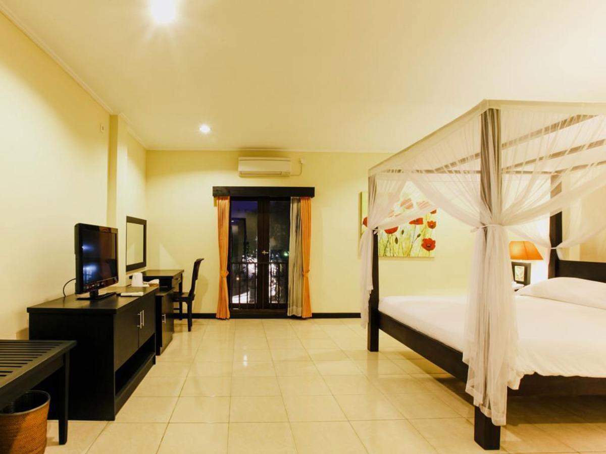 Hotel Intansari Denpasar Zewnętrze zdjęcie