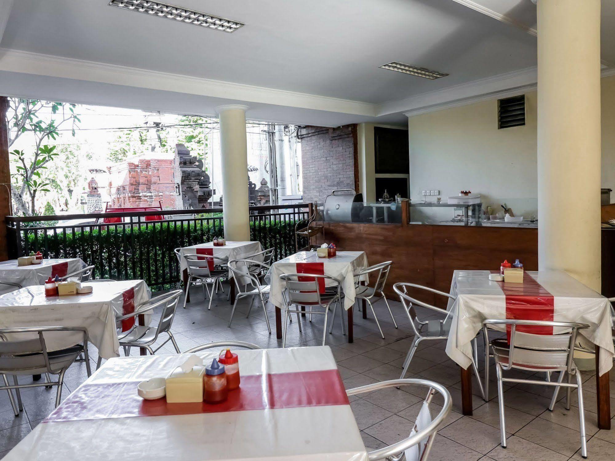 Hotel Intansari Denpasar Zewnętrze zdjęcie