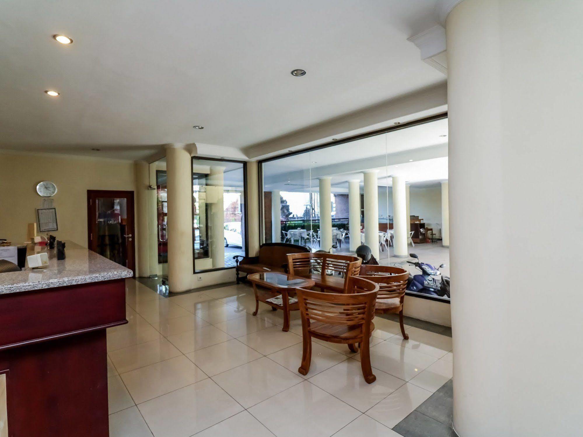 Hotel Intansari Denpasar Zewnętrze zdjęcie