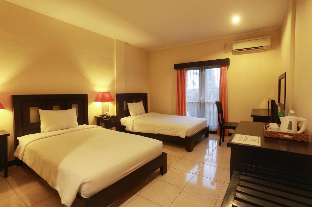 Hotel Intansari Denpasar Zewnętrze zdjęcie