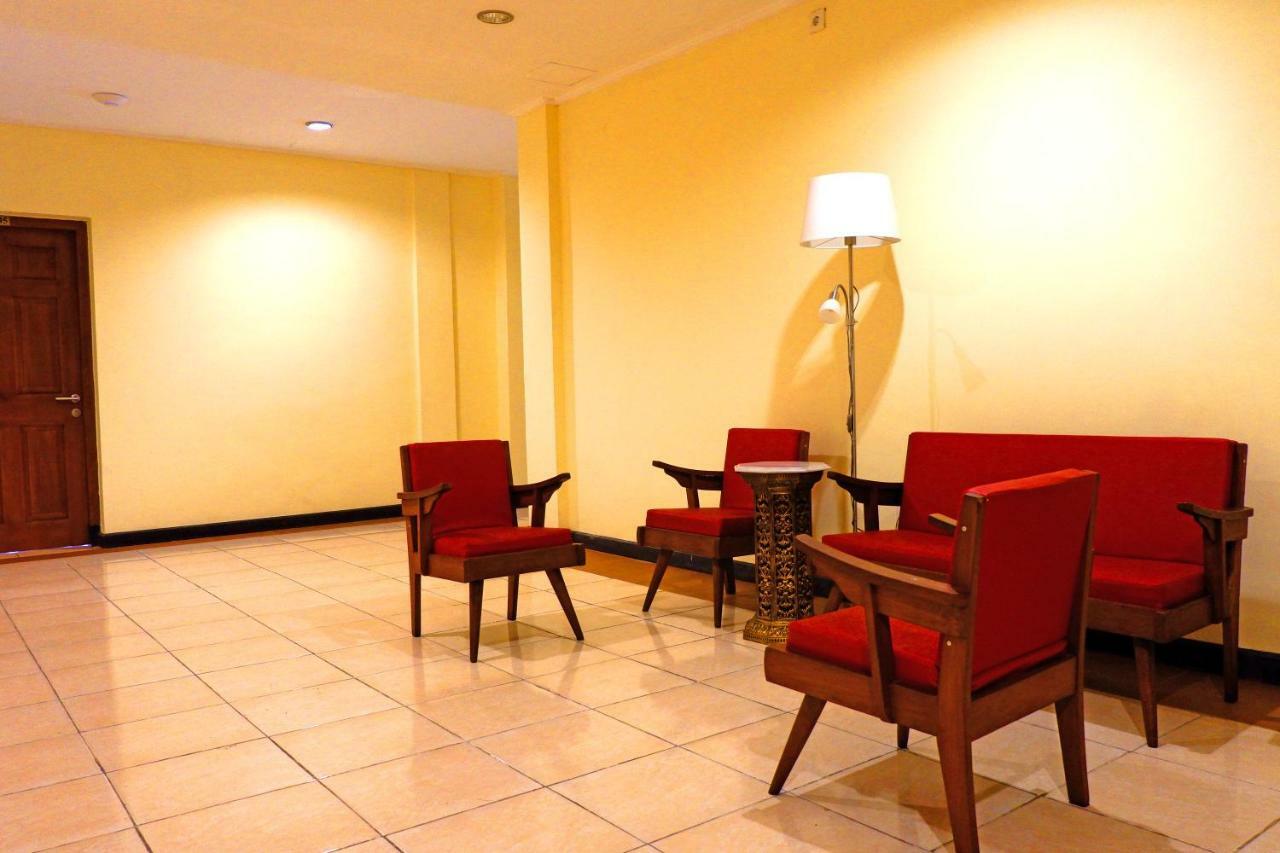 Hotel Intansari Denpasar Zewnętrze zdjęcie