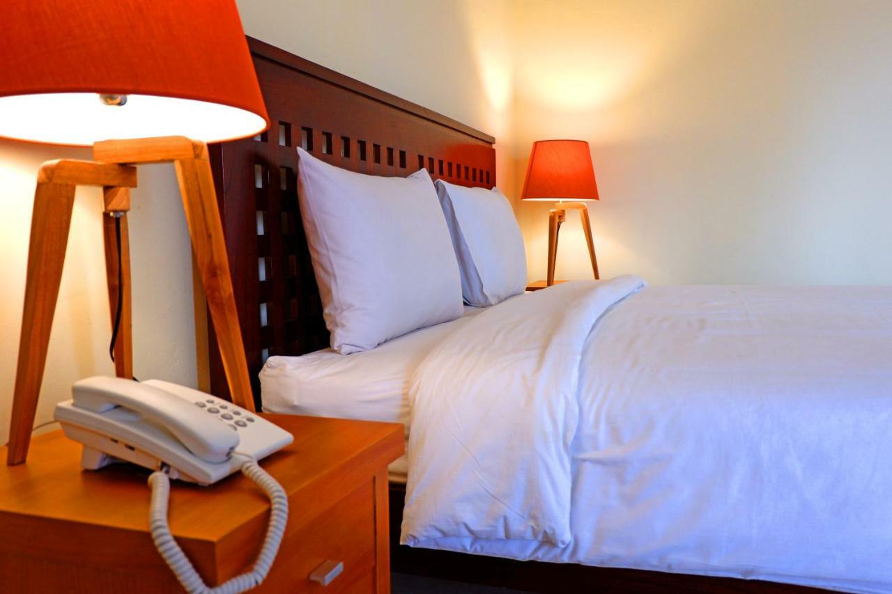 Hotel Intansari Denpasar Zewnętrze zdjęcie